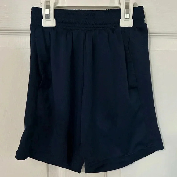 Boys sport shorts - Picture 1 of 2